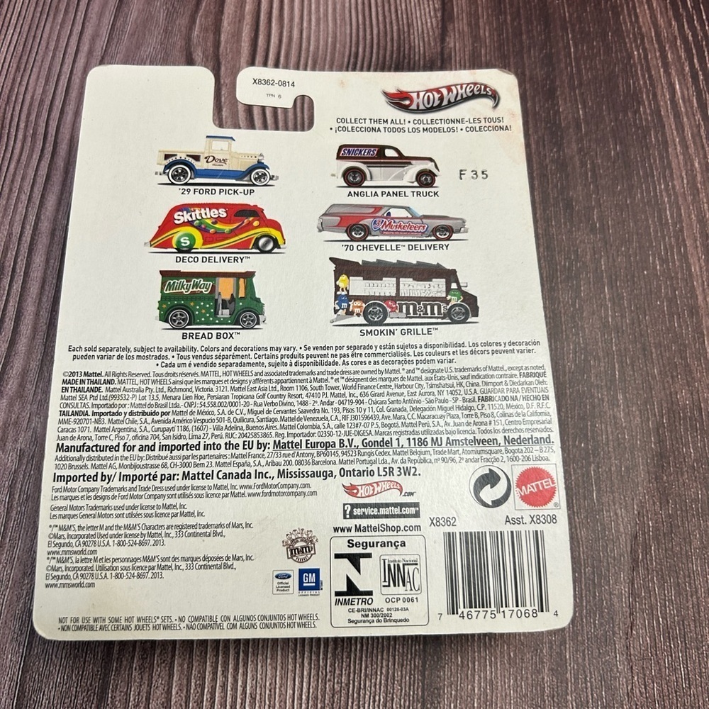 M&M's Smokin' Grille Toy Car - Brown NWT - Picture 2 of 2